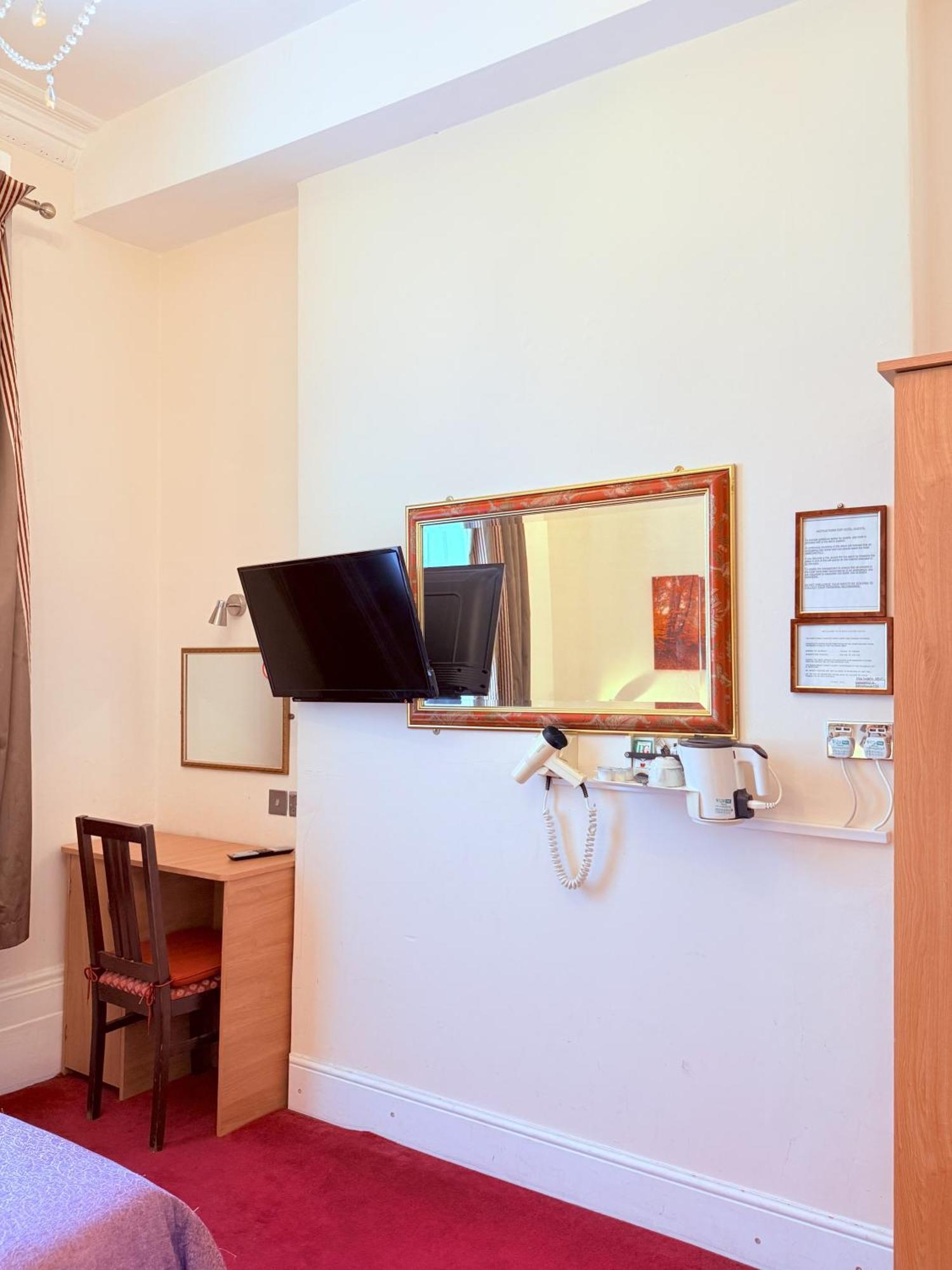 Albro House London