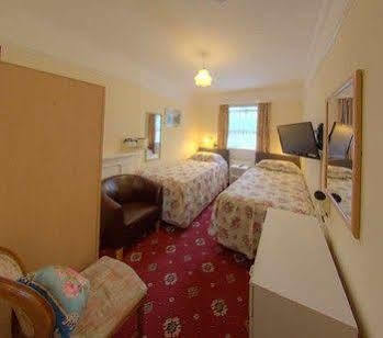Albro House 2*