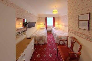 Albro House 2*