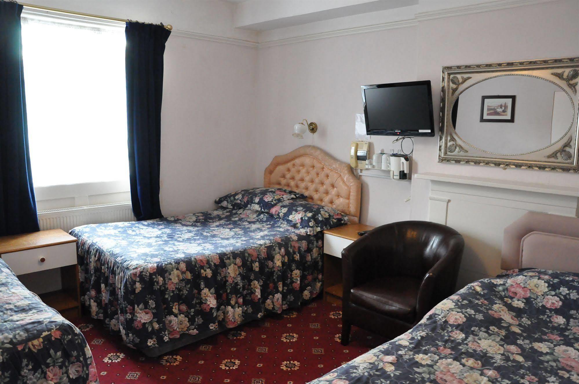 Albro House Hotel 2*